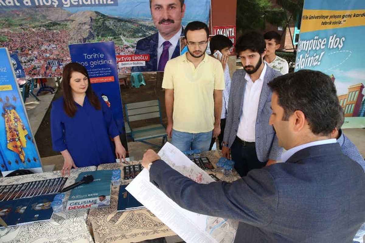 Tokat Belediyesi\'nden Öğrencilere Karşılama