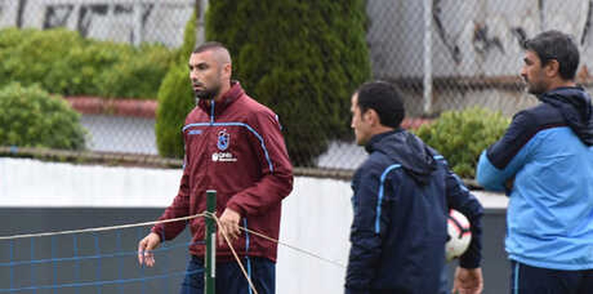 Trabzonspor\'da Burak Yılmaz Çalışmalara Başladı!
