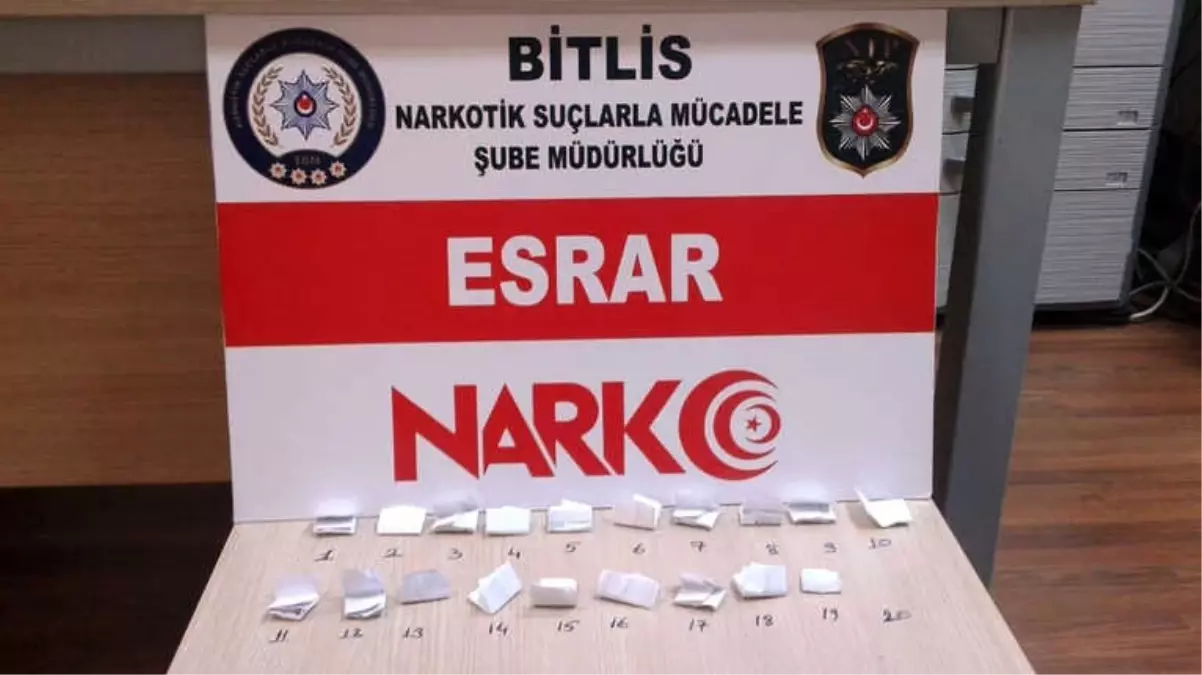 Bitlis\'te Bir Şahsın Üzerinde Esrar Ele Geçirildi