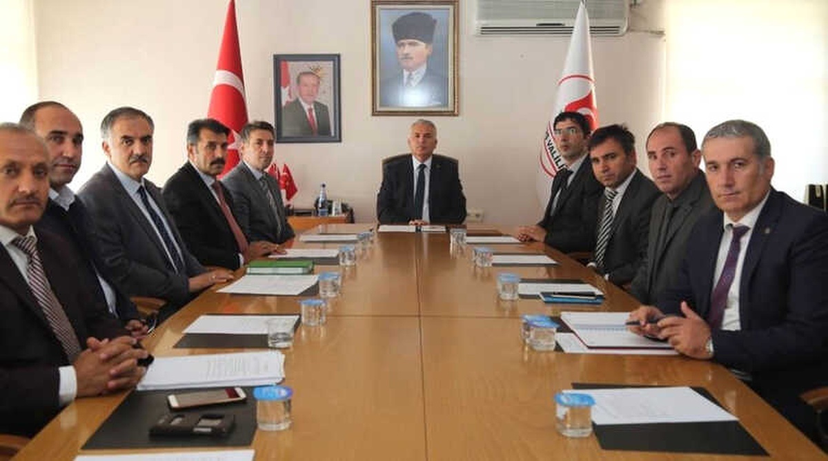 Vali Yıldırım\'ın Başkanlığında Küsi Toplantısı