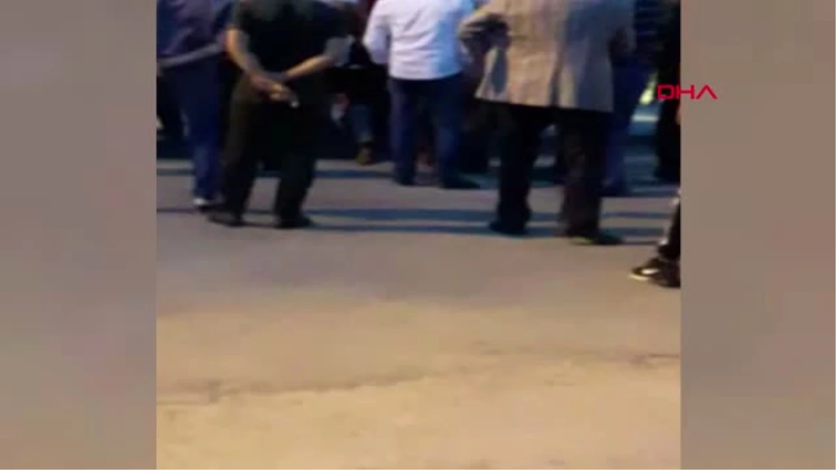 Ankara\'da \'taciz Şüphelisi\'ni Yakalayıp Polise Teslim Ettiler