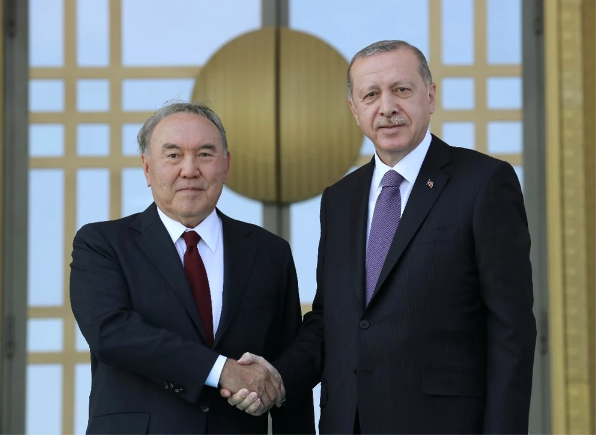 Cumhurbaşkanı Erdoğan, Kazakistan Cumhurbaşkanı Nazarbayev\'i Resmi Törenle Karşıladı