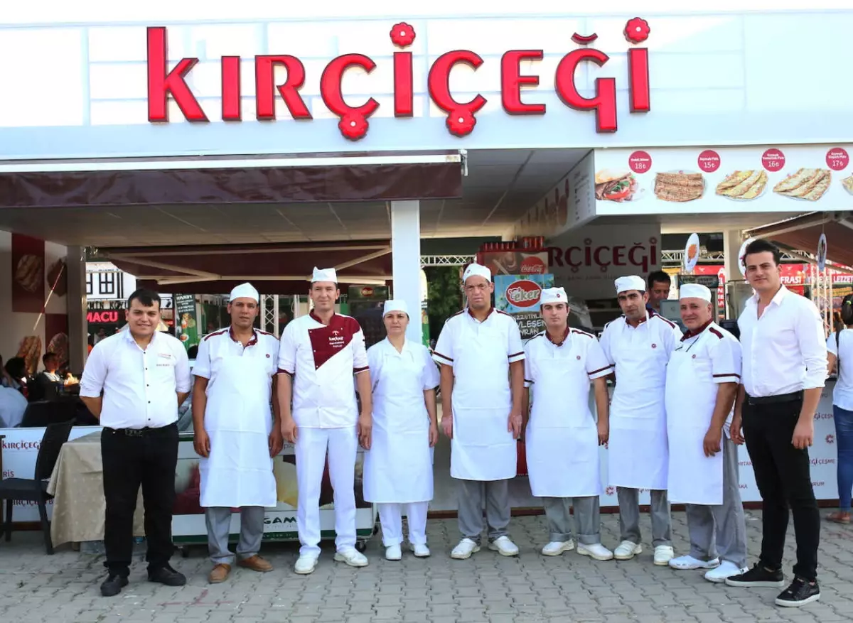 Fuarda Kırçiçeği Rüzgarı