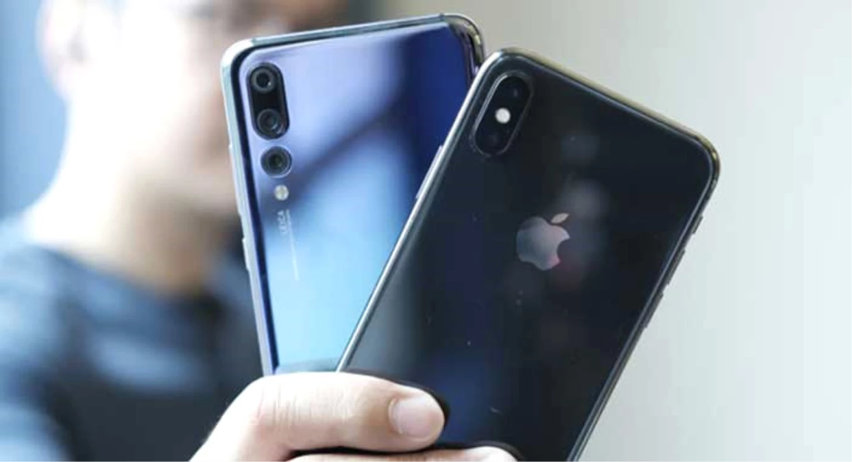 Huawei, Apple\'la Dalga Geçti, Twitter\'dan Alaycı Gönderiler Paylaştı