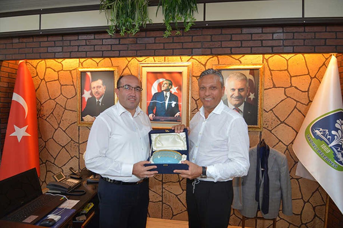 Tursab Heyeti, Başkan Mustafa Çöl\'ü Ziyaret Etti