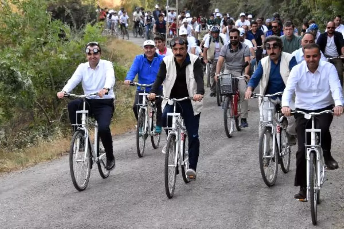 Yılmaz Erdoğan, Müjdeyi Vizontele\'nin Çekildiği Yerden Verdi