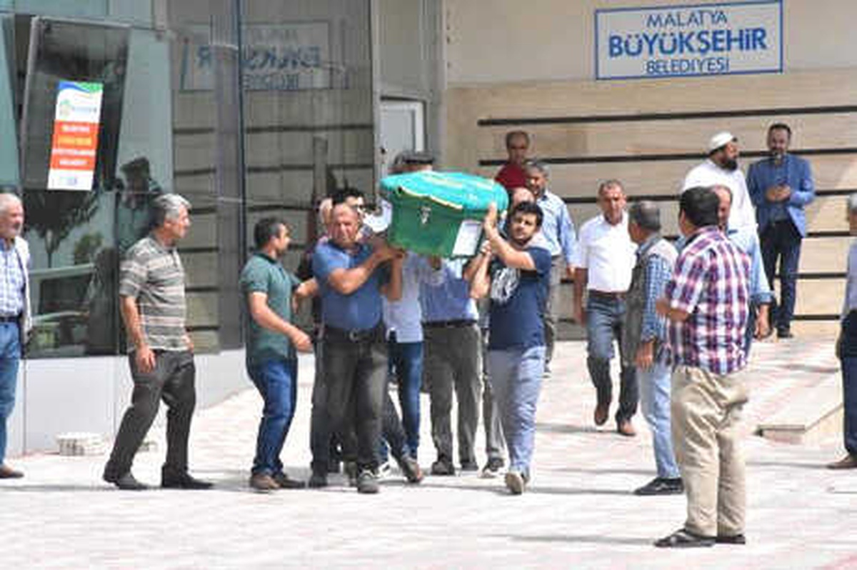 Anaokulunun Havuzunda Boğulan Minik Miray, Toprağa Verildi