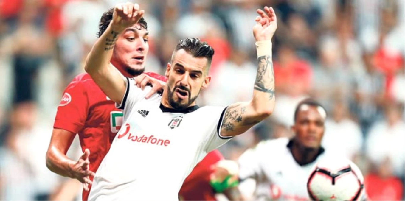 Beşiktaş, Negredo\'yu Satarsa Transfer İçin Bekleyecek