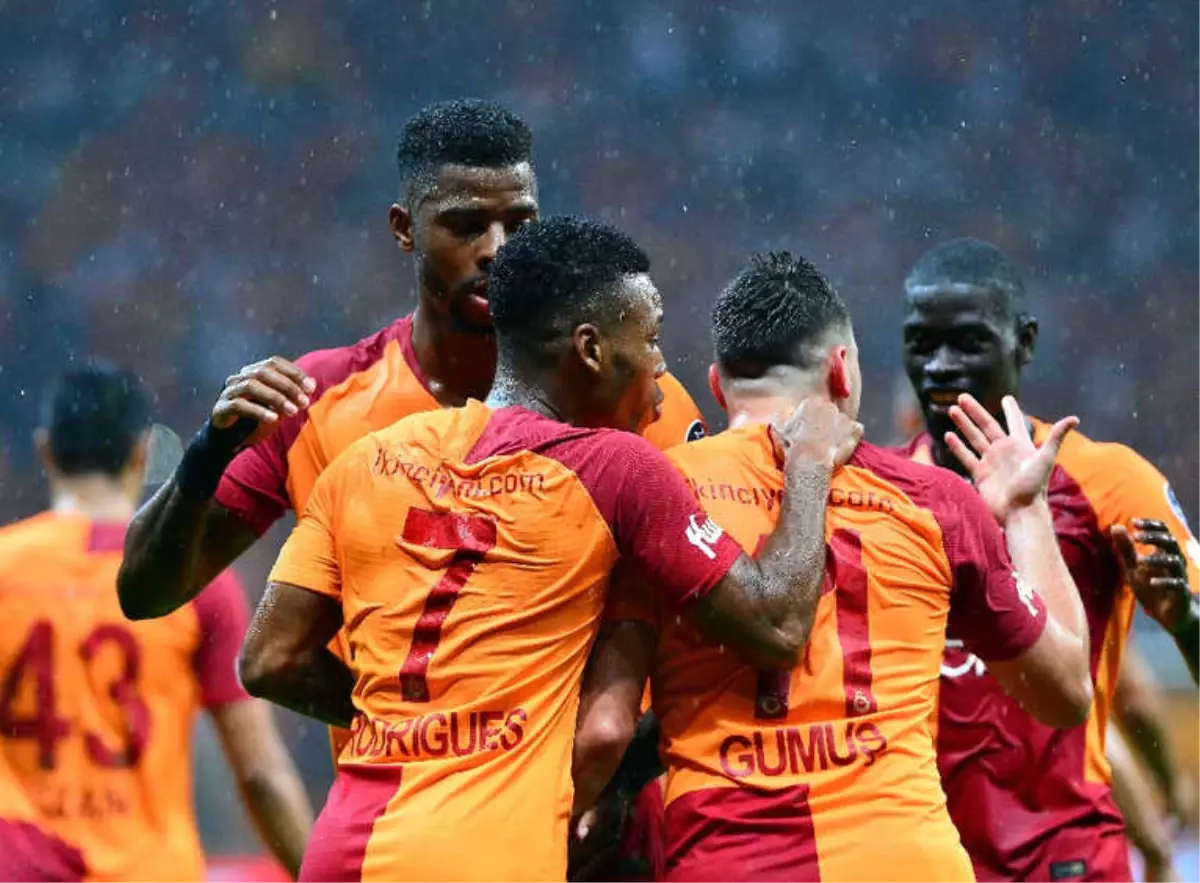 Galatasaray\'dan Farklı Galibiyet