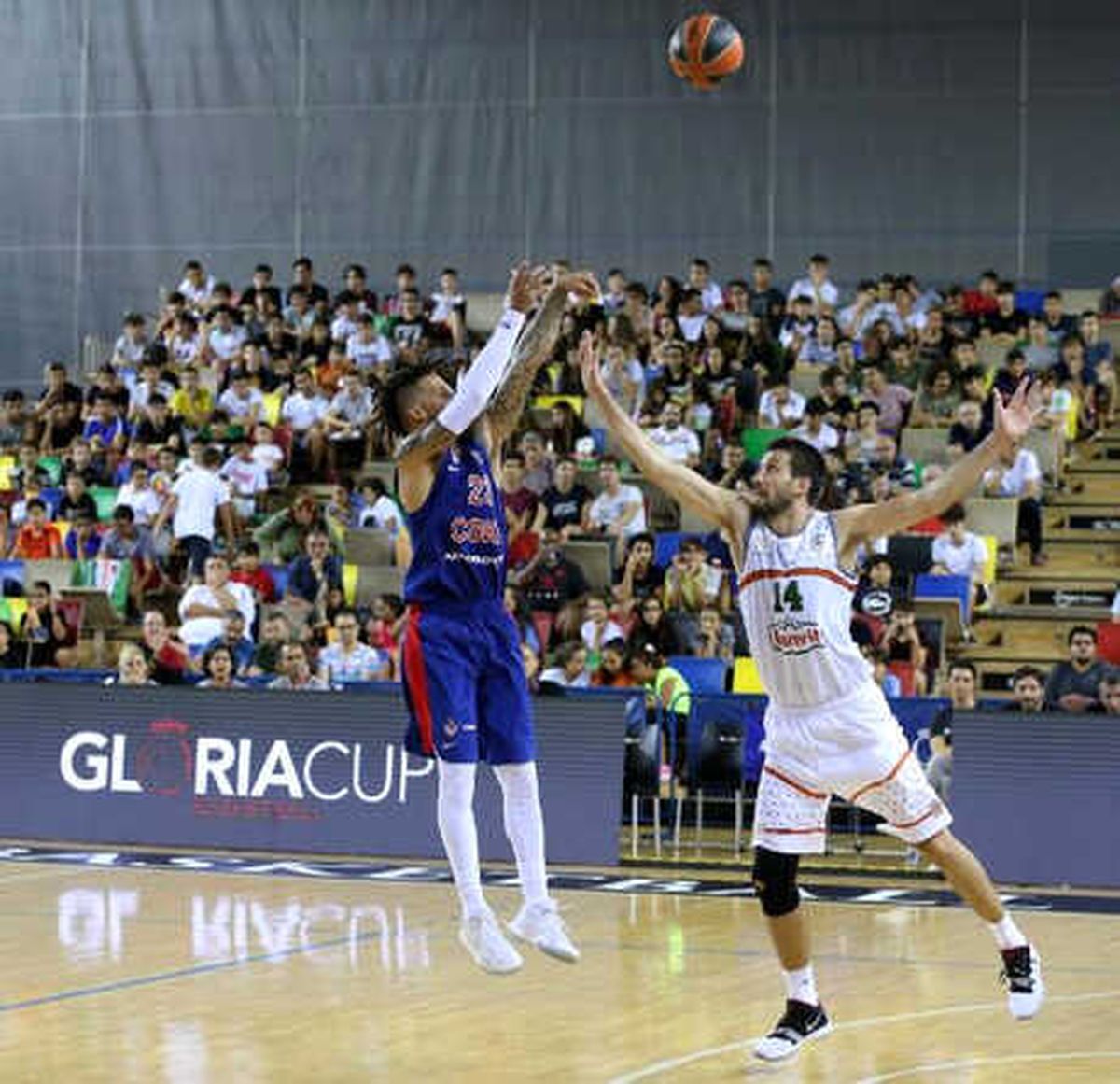 Gloria Cup\'ta Finalin Adı Belli Oldu