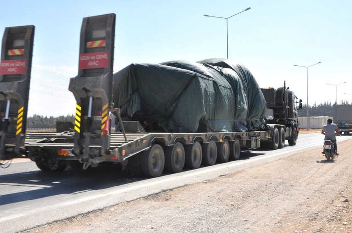 Hatay Sınırına Tank Sevkiyatı