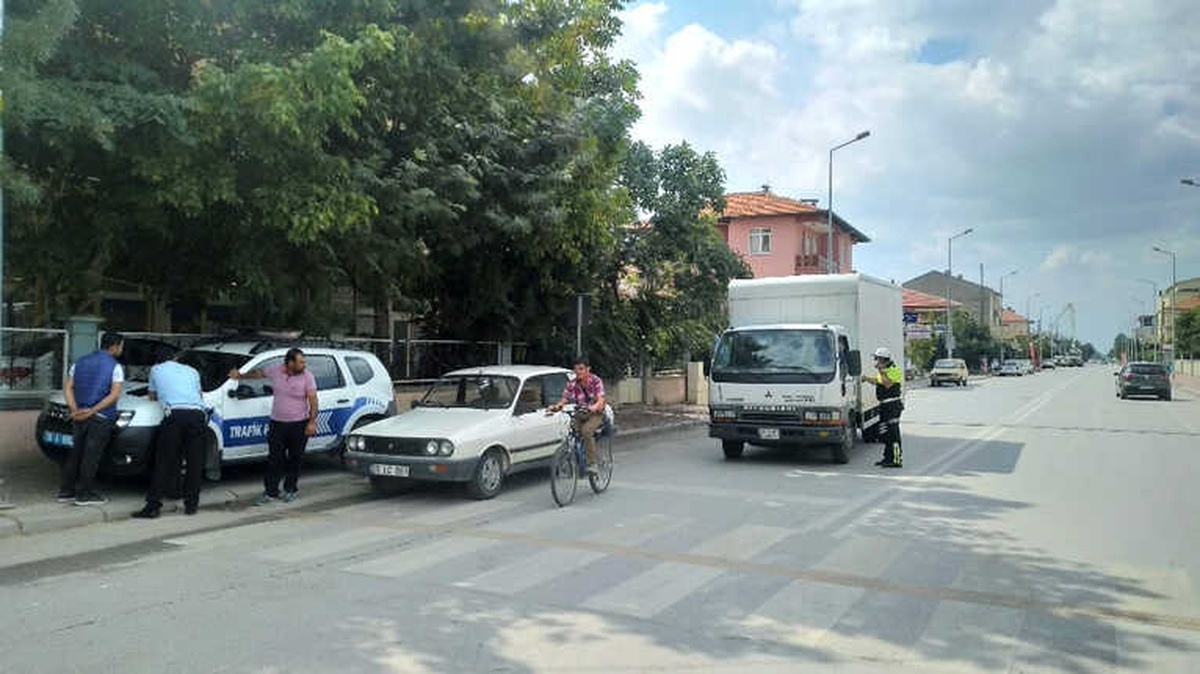 Kemer Takmayan Uyarıldı, Telefonla Konuşana Ceza Kesildi