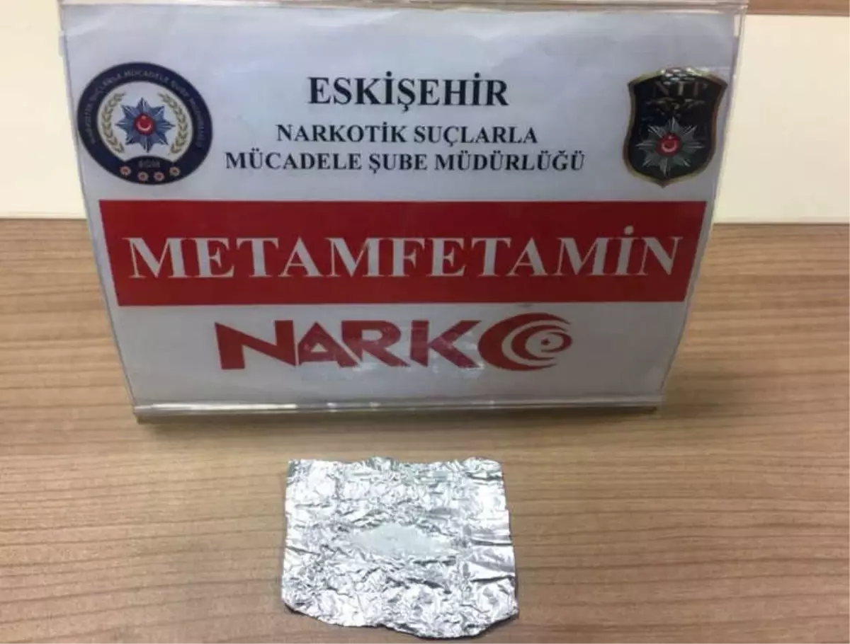 Narkotim ve İstihbarat Ekipleri Aranan Şahsı Yakaladı