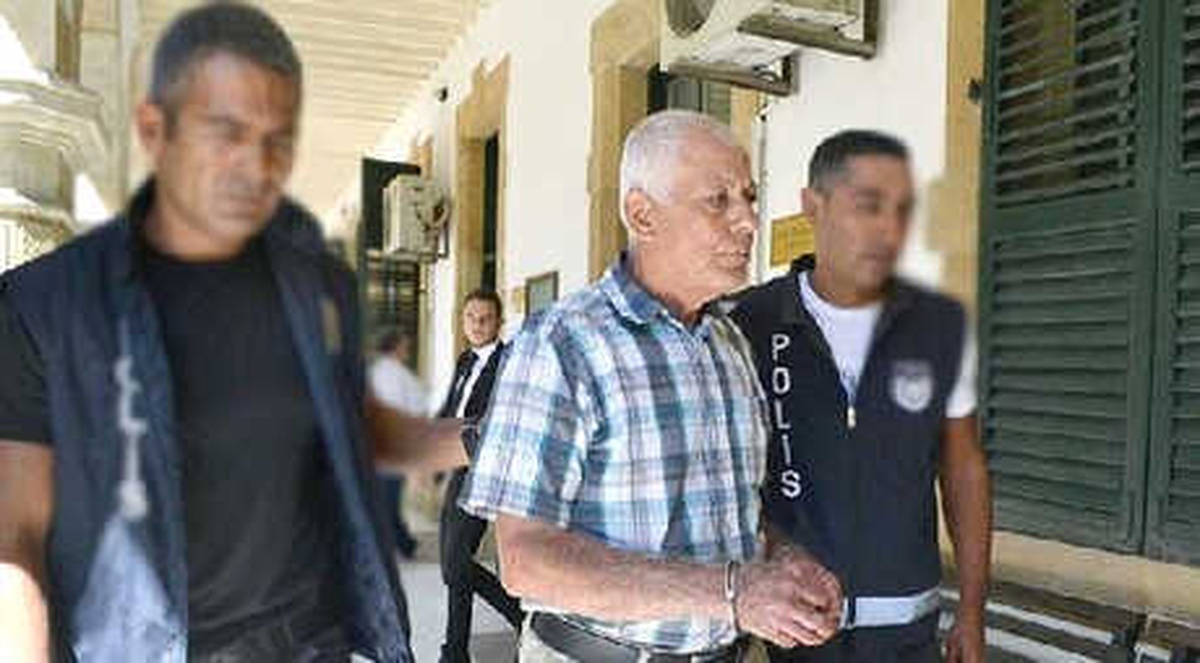 Rumlara Casusluk Yapan Besimoğlu, Fotoğrafları Ajan \'Yorgo\'ya Vermiş