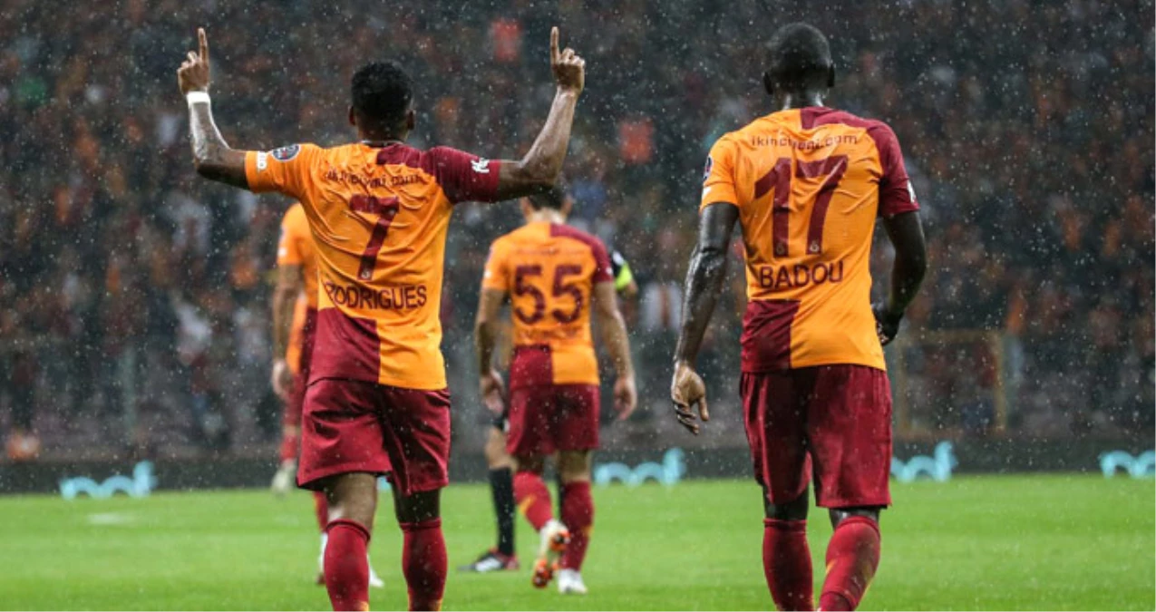 Galatasaray, Sahasında Konuk Ettiği Kasımpaşa\'yı 4-1 Yendi