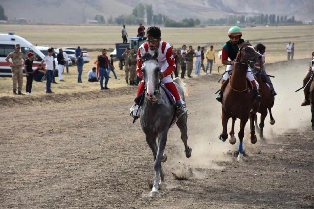 Terör Bitti, Ata Sporu At Yarışları Hız Kazandı