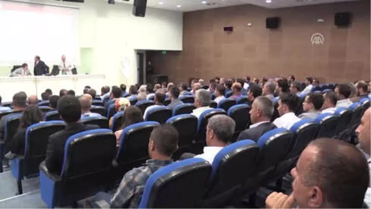 Vali Ustaoğlu: "Çocuklarımızı Zehirlemeye Çalışan Bu Hainlere Meydan Vermeyeceğiz"