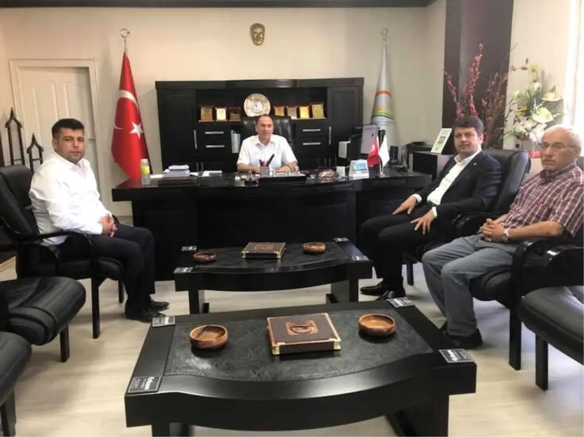 CHP Heyeti Kurumlarda Temasta Bulundu