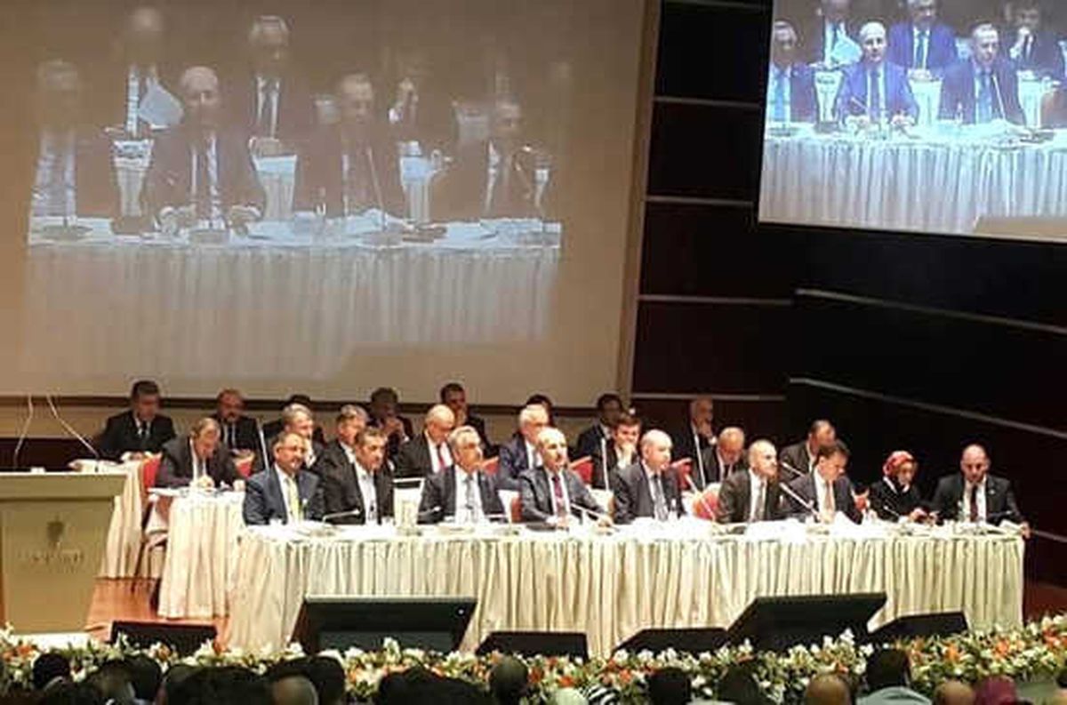 AK Parti Van İl Başkanı Kentin Sorunlarını Cumhurbaşkanı Erdoğan\'a Aktardı