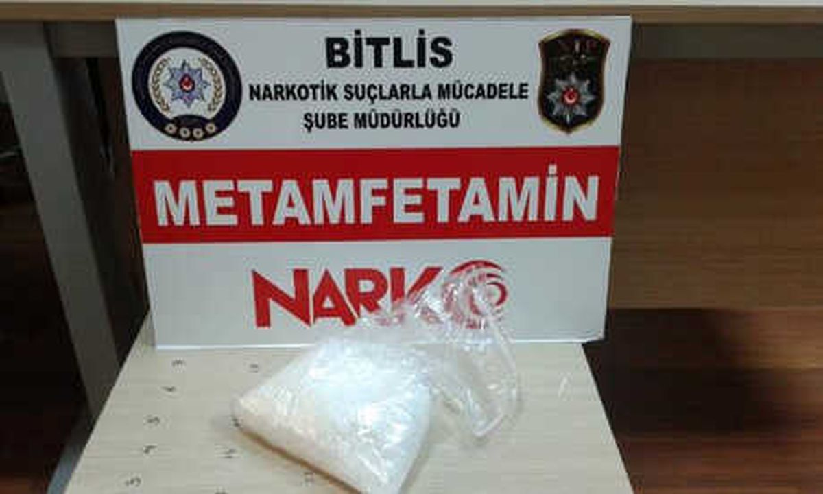 Bitlis\'te 501 Gram Metamfetamin Ele Geçirdi