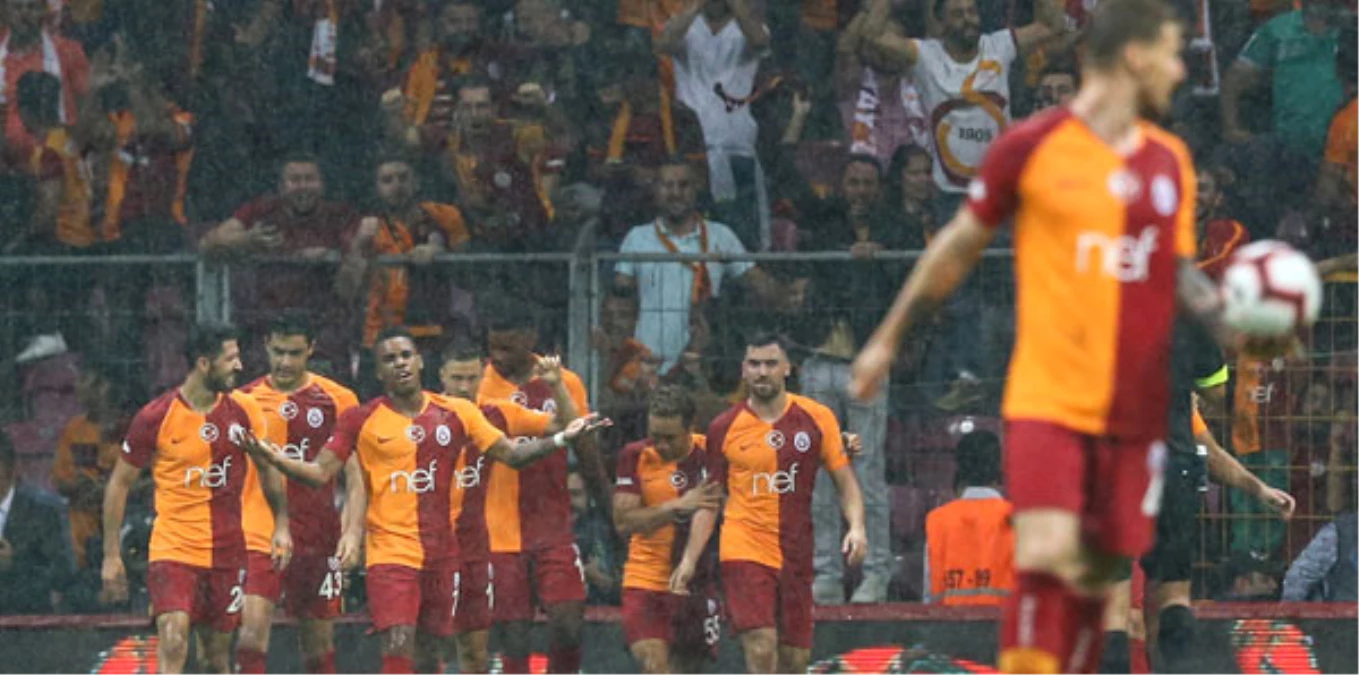 Galatasaray\'ın Şampiyonlar Ligi\'nde İç Saha Performansı