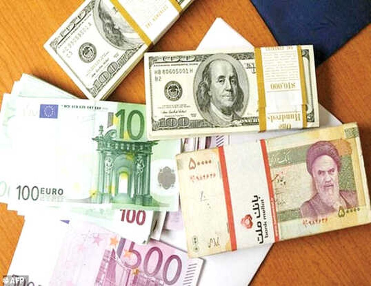 İran\'da Doların Kangrene Dönüşmesinin Sebebi İç Etkenlerdir"