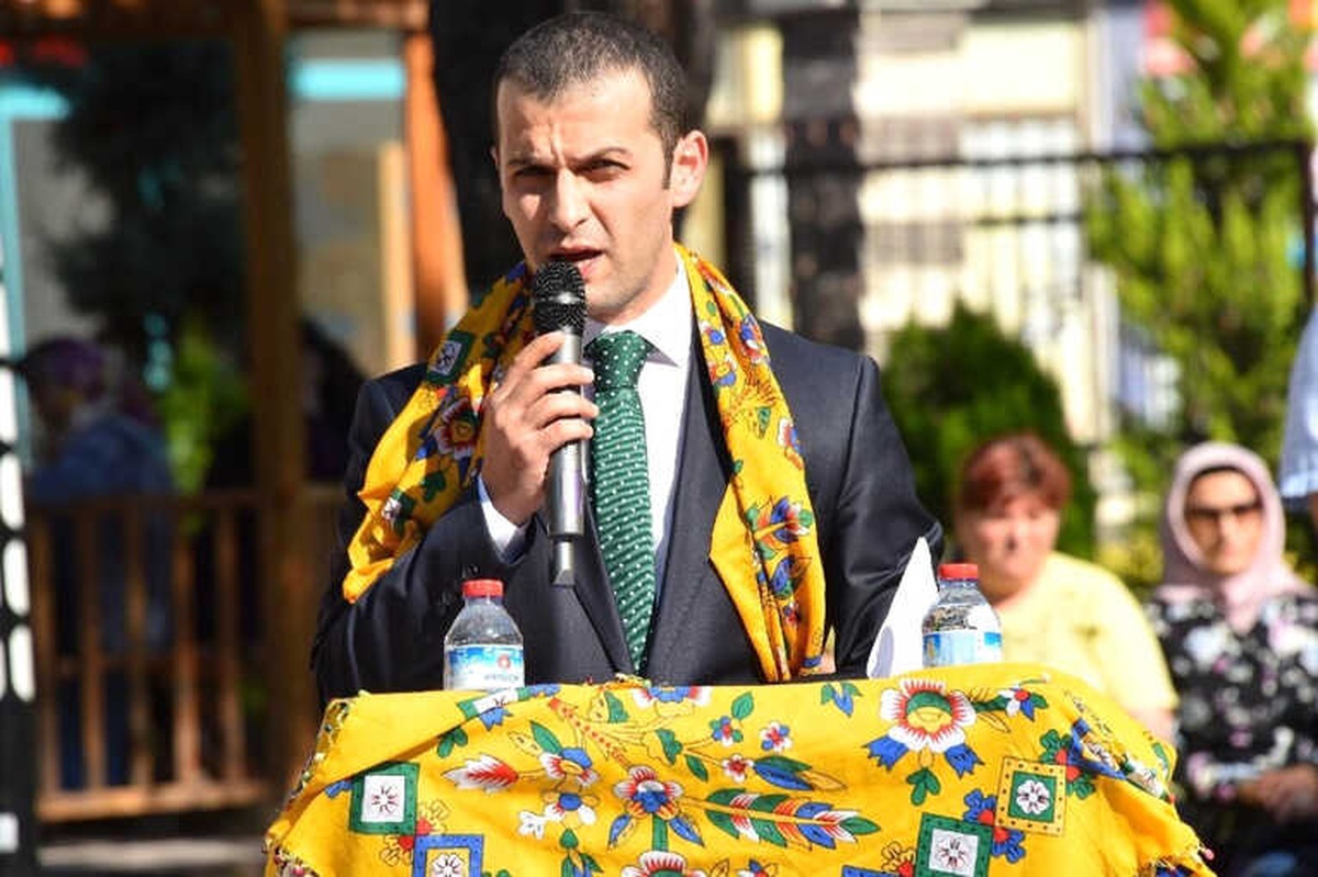 Kaymakaml Şükrü Alperen Göktaş;