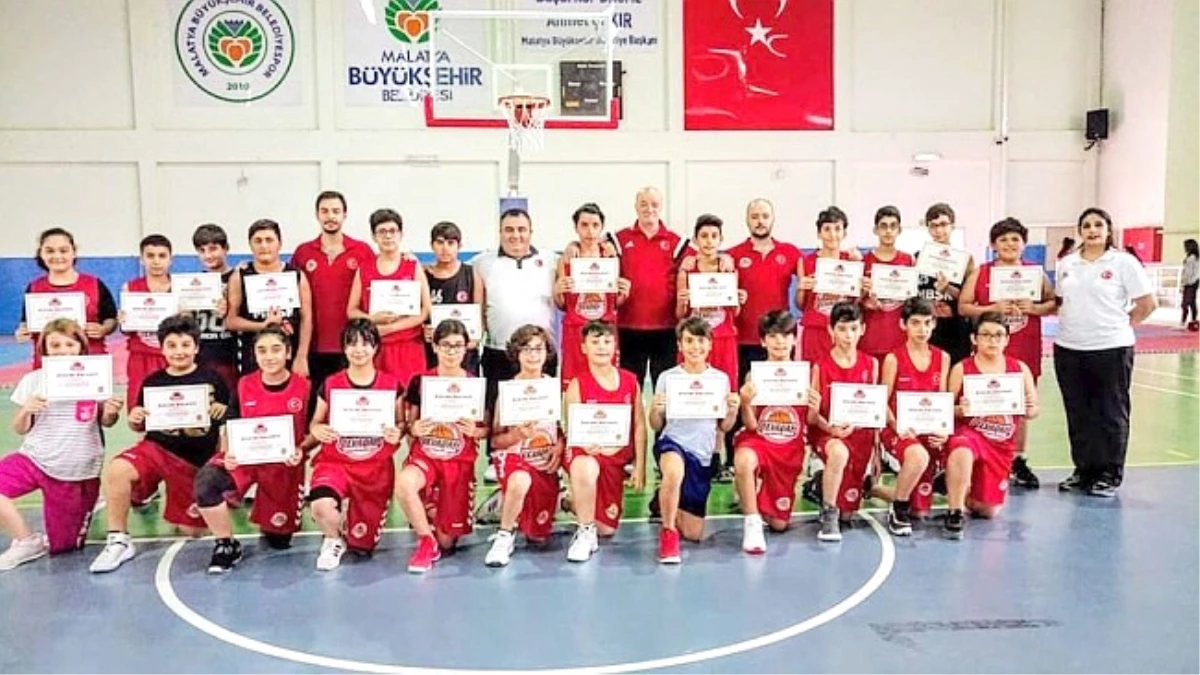Malatya\'da Yaz Spor Okulları Sona Erdi