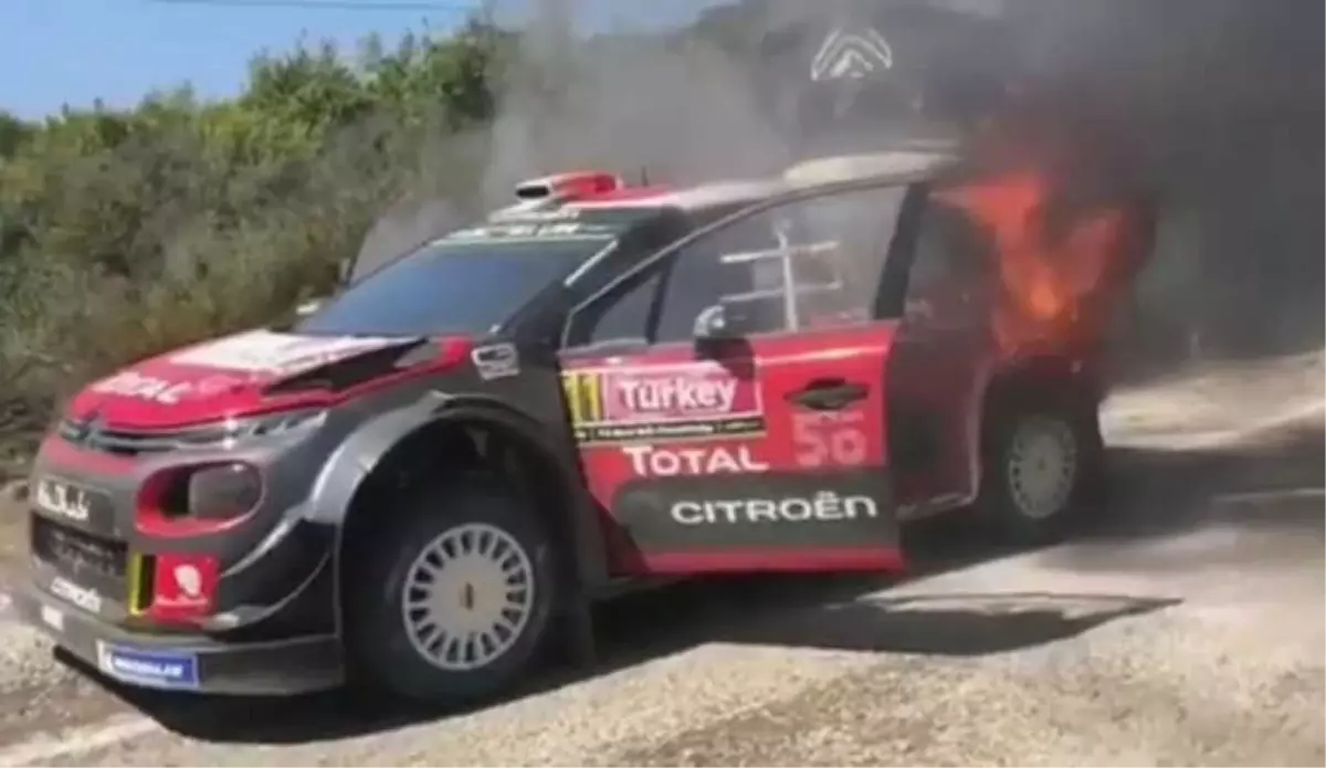 Rally Şampiyonasında Kaza