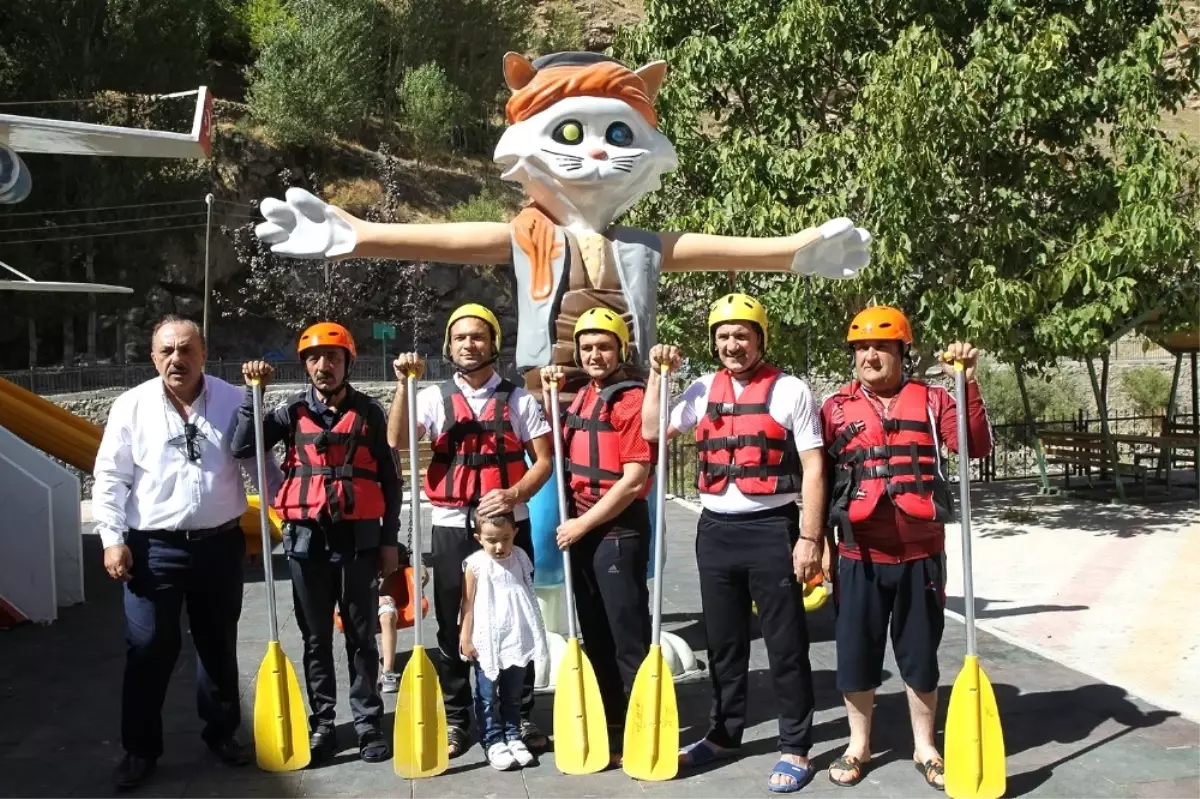 Van Çatak\'taki Rafting Türkiye Şampiyonası Sona Erdi