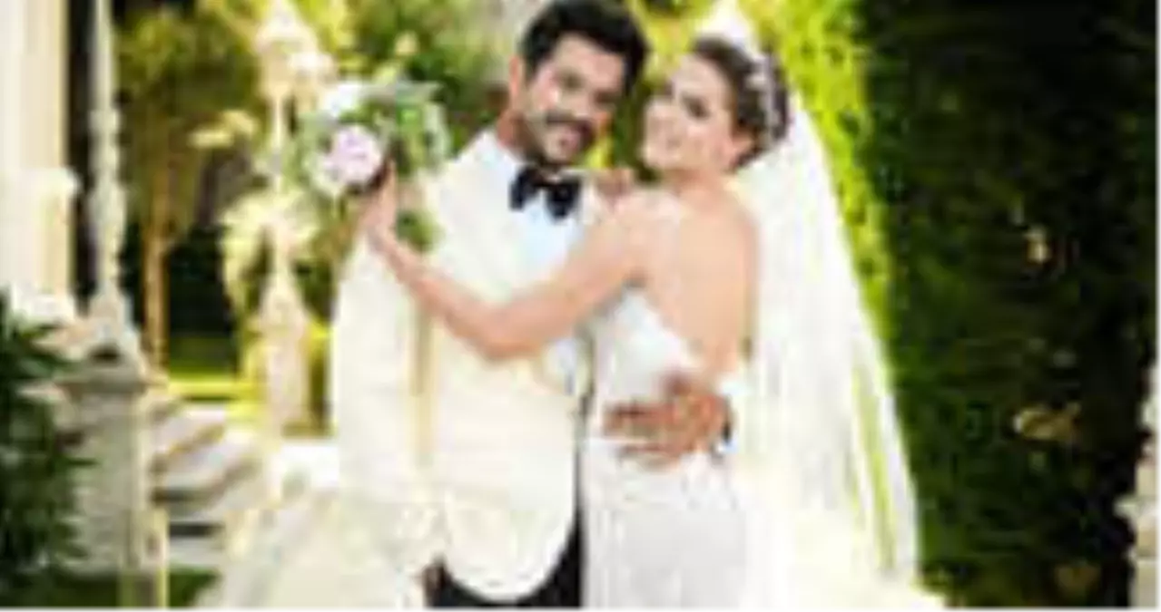 Burak Özçivit\'in Eşi Fahriye Evcen 2 Aylık Hamile