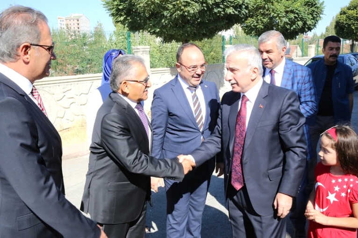 Büyükkılıç, "Melikgazi Belediyesince İlçe Genelinde Gerekli Tedbirler Alındı"