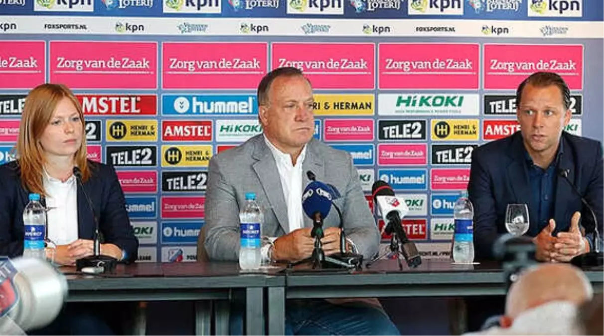 Hollanda Ekibi Utrecht, Dick Advocaat\'ı Takımın Başına Getirdi