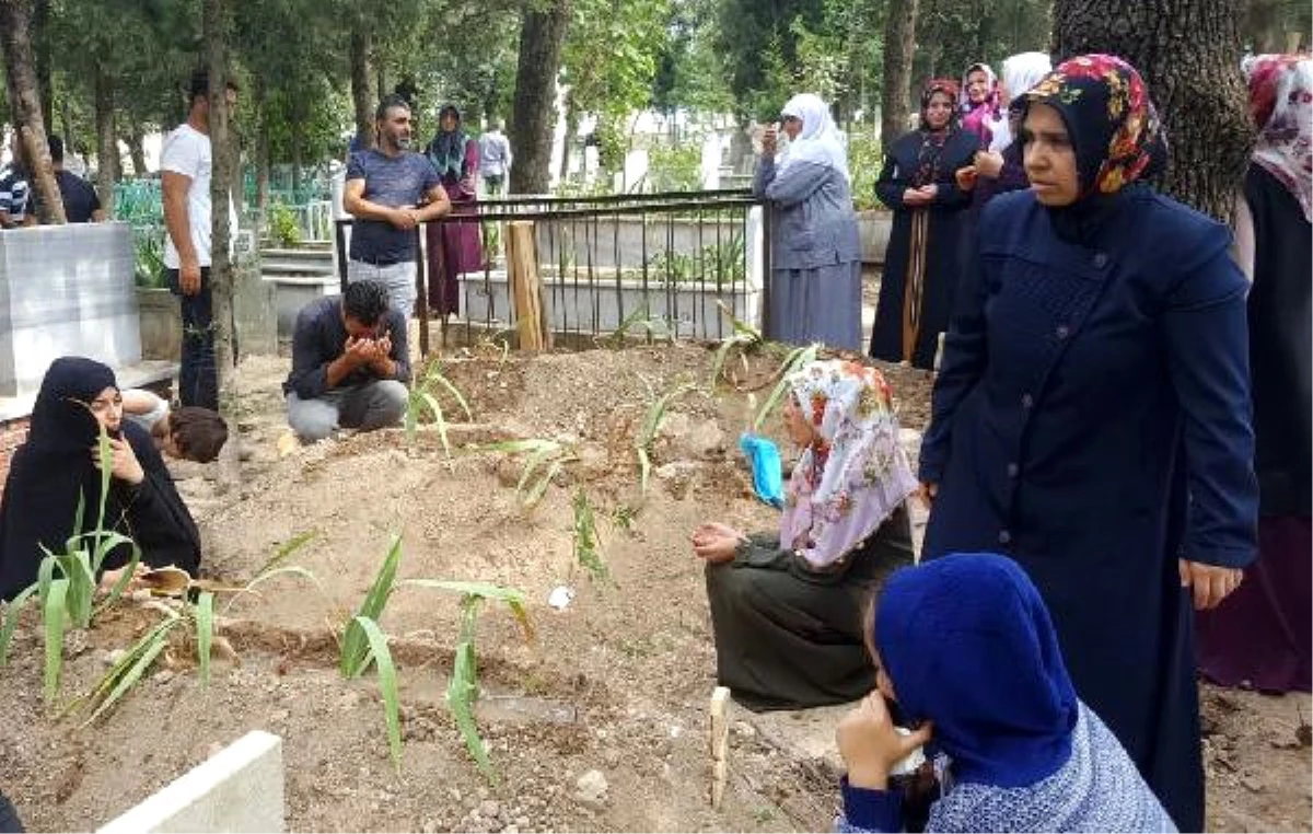 Kına Gecesinin Yapılacağı Gün Toprağa Verildi