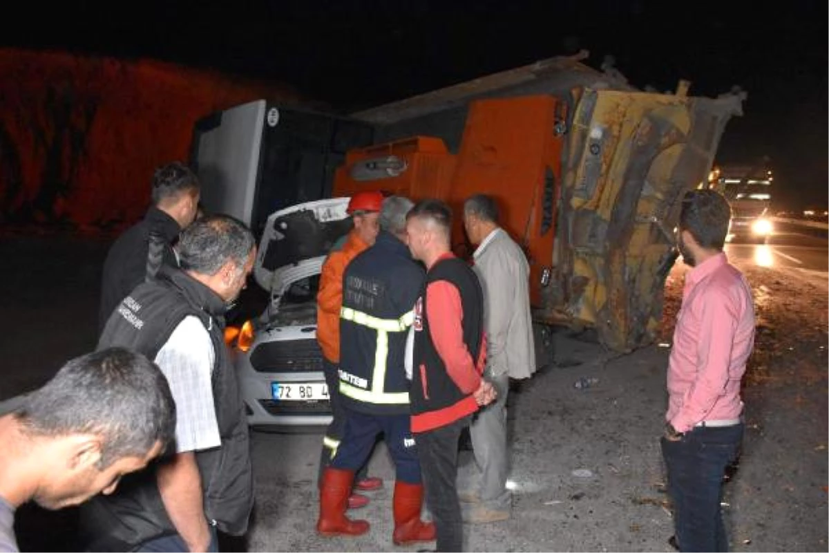Kırıkkale\'de Zincirleme Kaza: 6 Yaralı