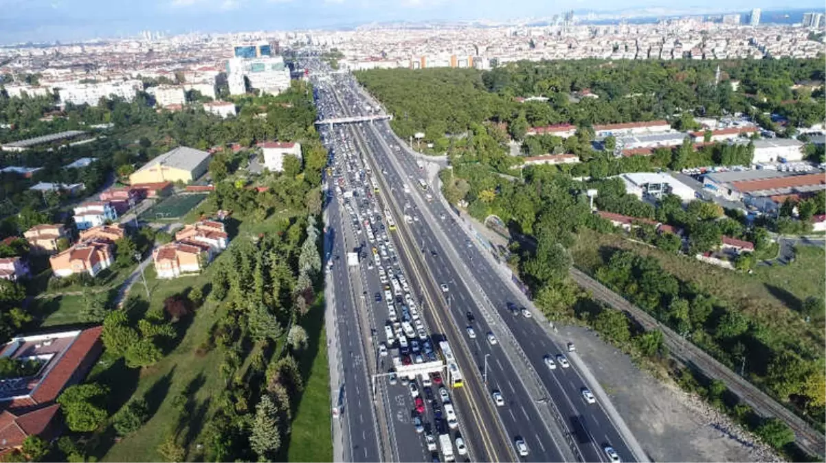 Okulun İlk Günü Trafiği Böyle Etkiledi