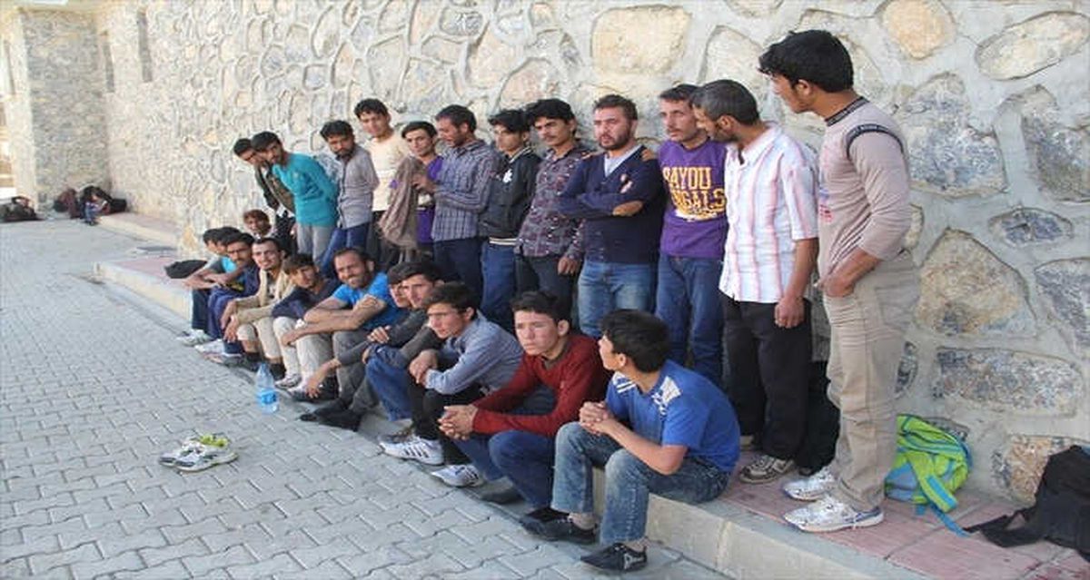 72 Düzensiz Göçmen Yakalandı
