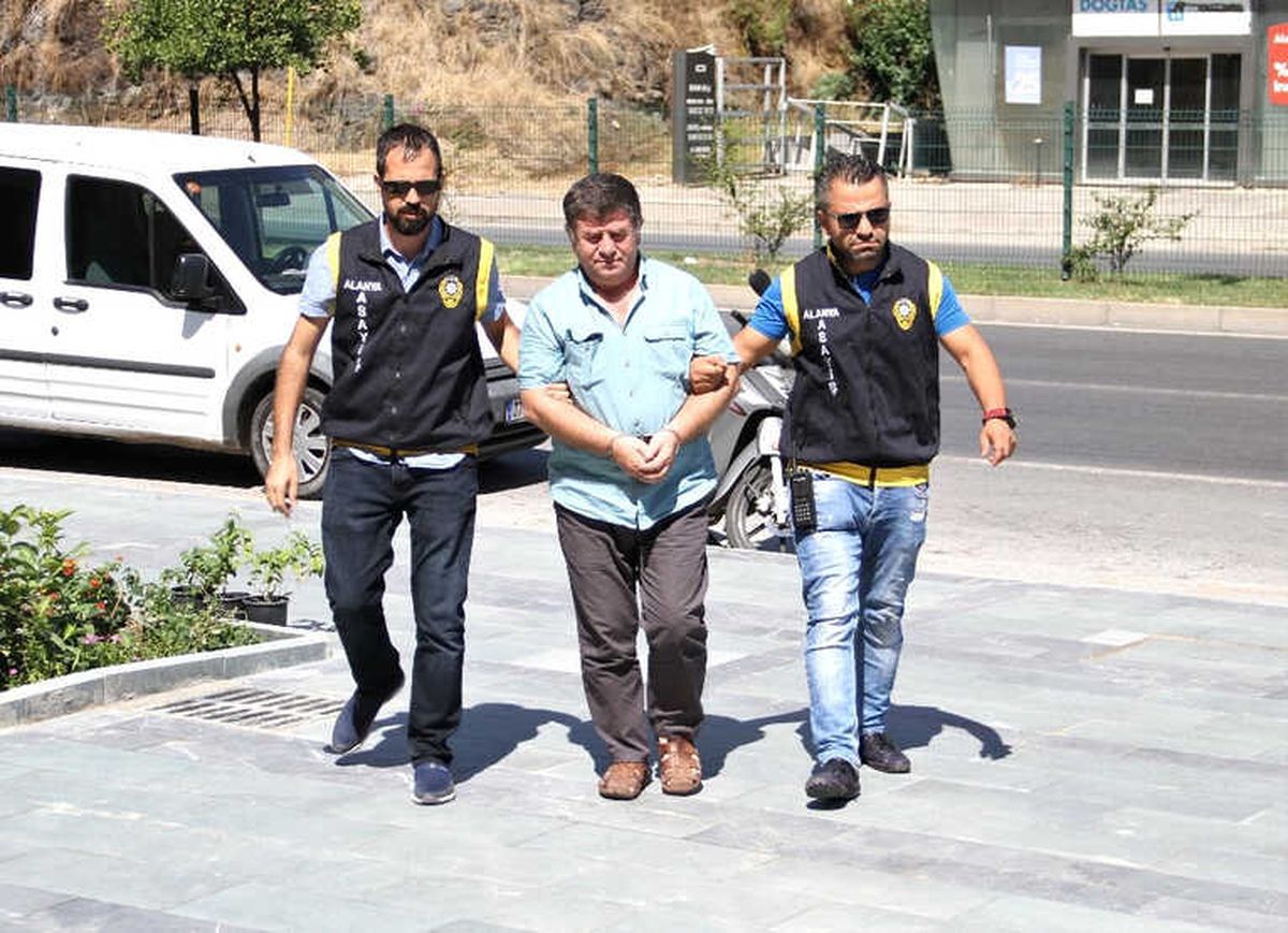 Alanya\'da Aranan Şüpheli Yakalandı