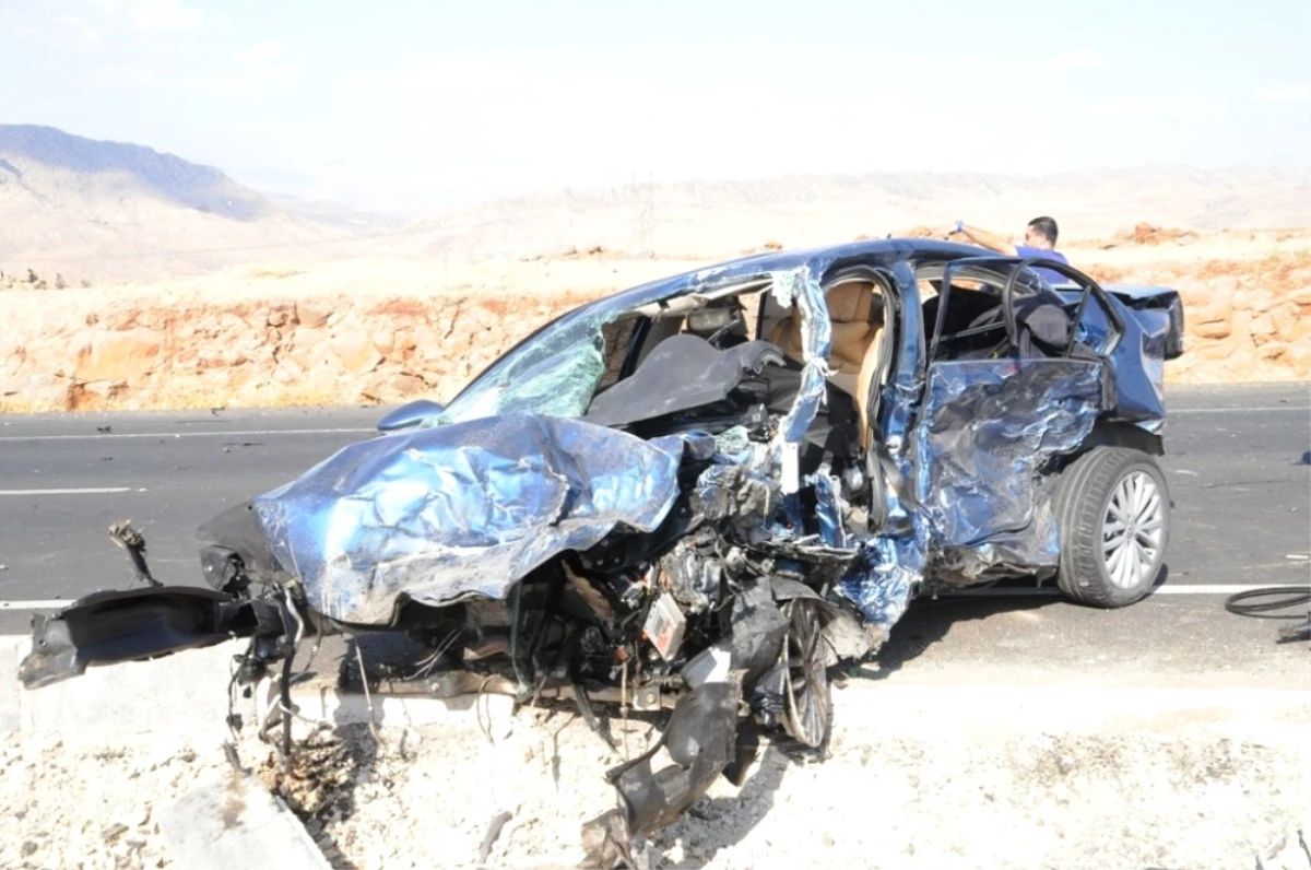 Cizre\'de Zincirleme Trafik Kazası: 1 Ölü, 8 Yaralı