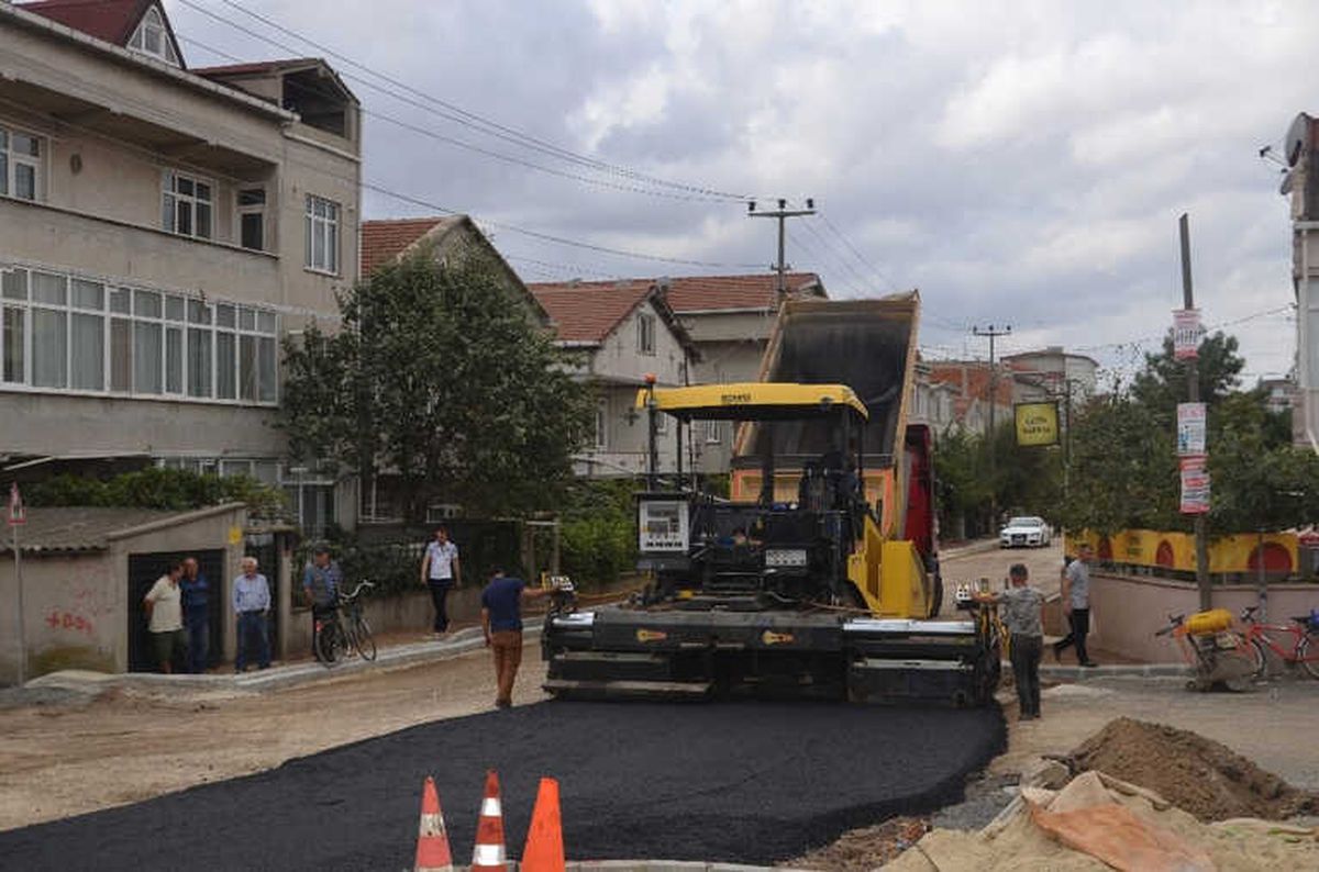 Ergene\'de Oğuzhan Caddesi Asfaltlandı