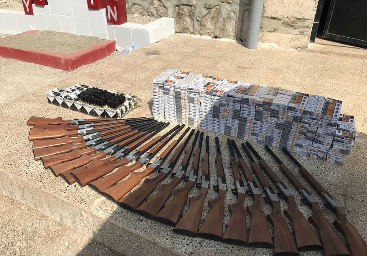 Hakkari\'de 22 Kaçak Av Tüfeği Ele Geçirildi