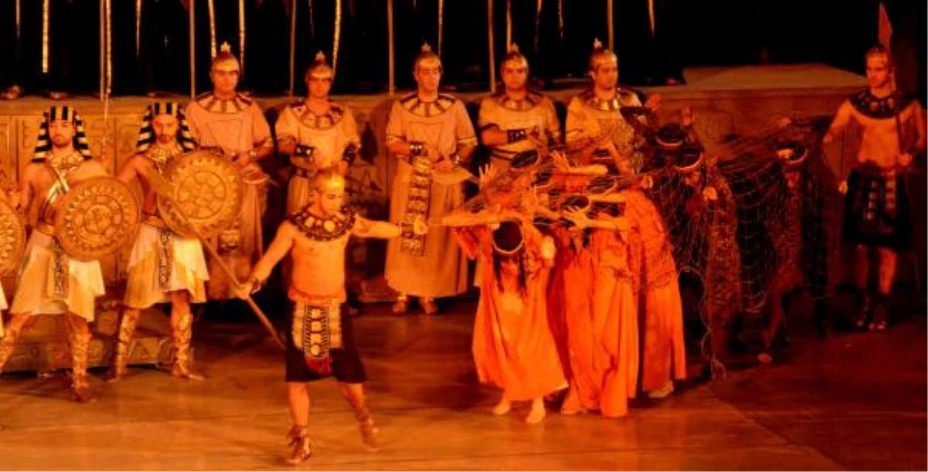 Aspendos Opera ve Bale Festivali Sona Erdi