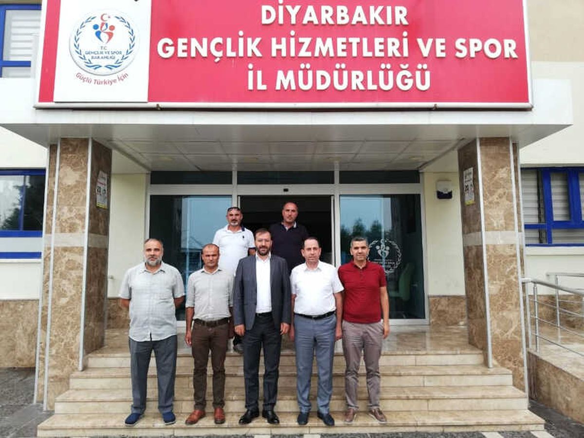 Atletizm Federasyonu Başkanı Çintımar\'dan Ziyaret