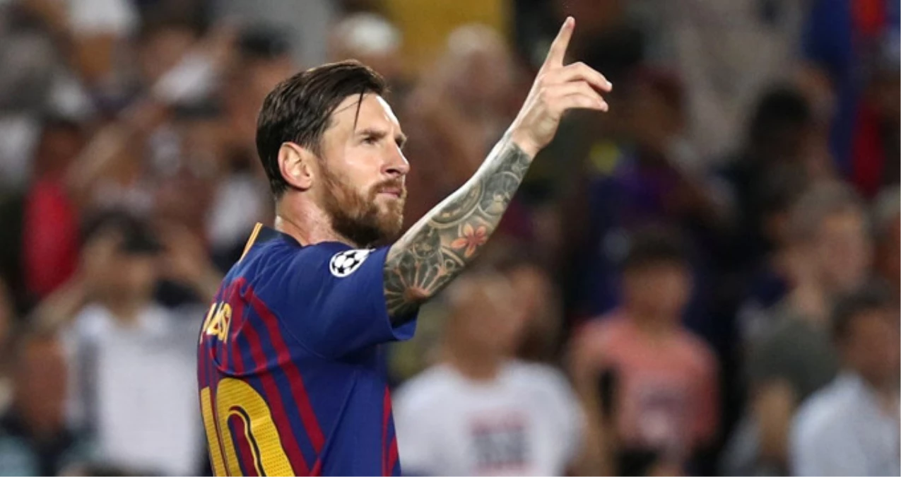 Barcelona\'nın Yıldızı Messi, Cristiano Ronaldo\'nun Hat-trick Rekorunu Kırdı