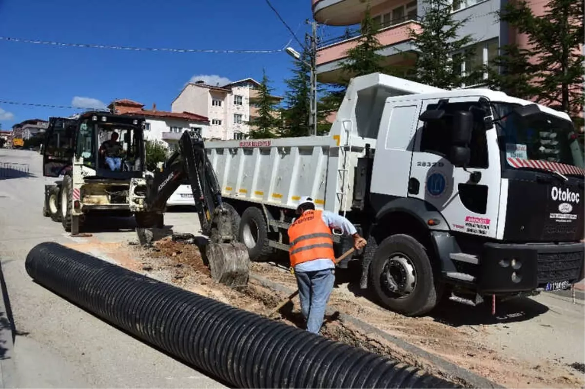 Bilecik\'te Yaşanan Sel Olaylarının Ardından Yeni Yağmur Suyu Hatları Yapılıyor