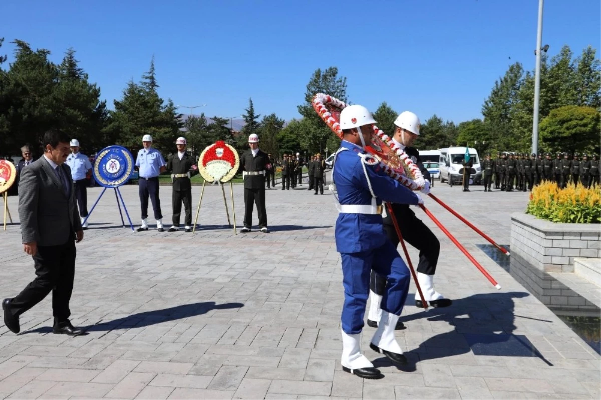 Erzincan\'da 19 Eylül Gaziler Günü Kutlandı