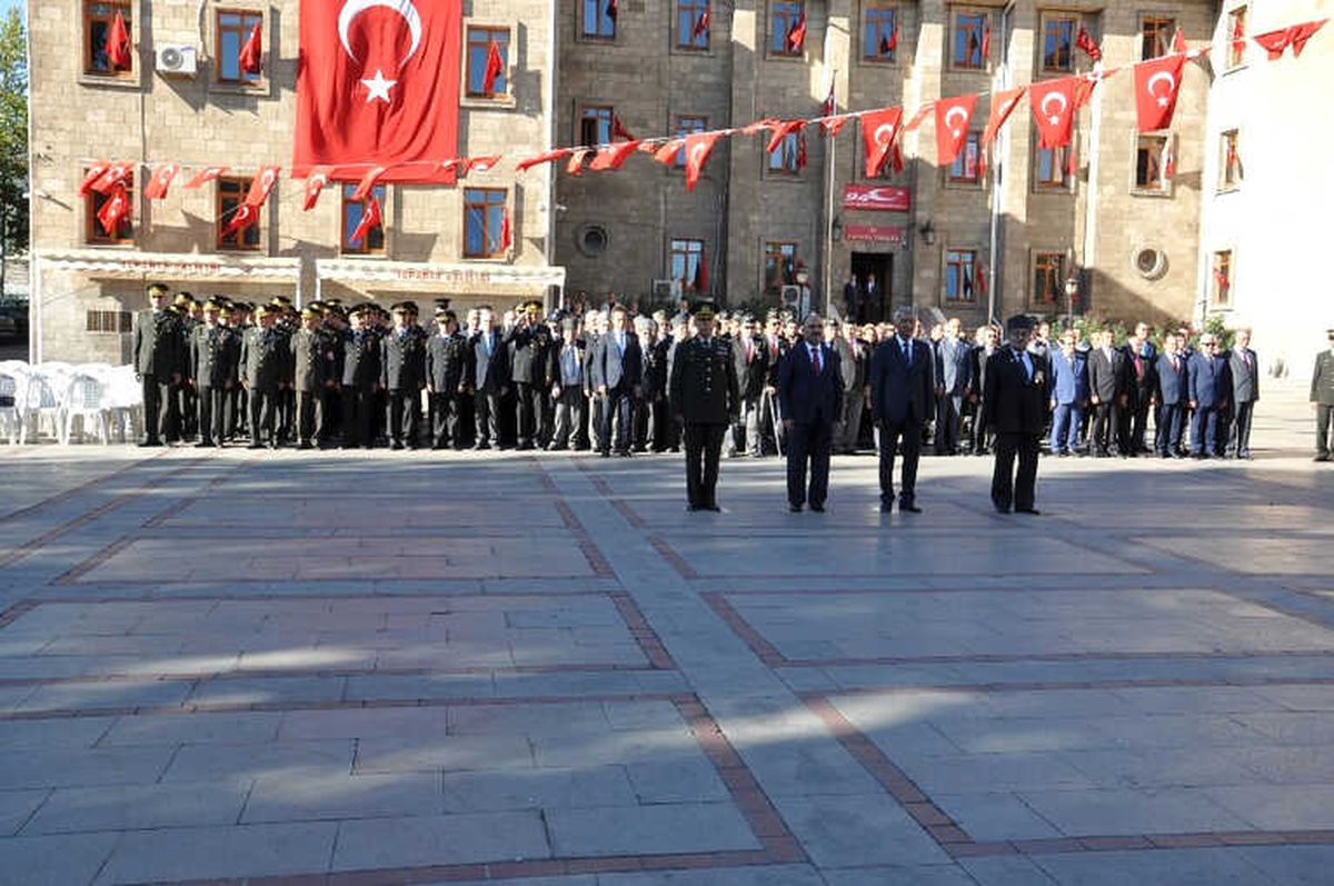 Isparta\'da 19 Eylül Gaziler Günü