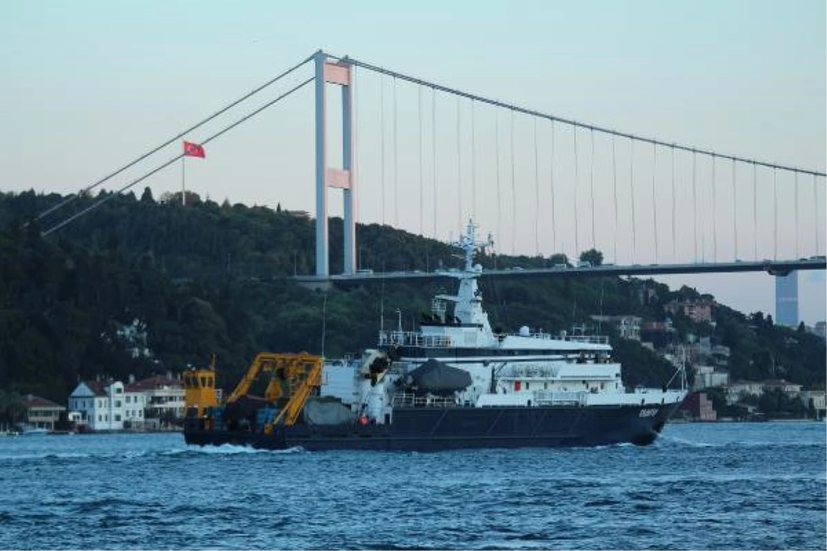 Rus Arama-kurtarma Gemisi Boğazdan Geçti