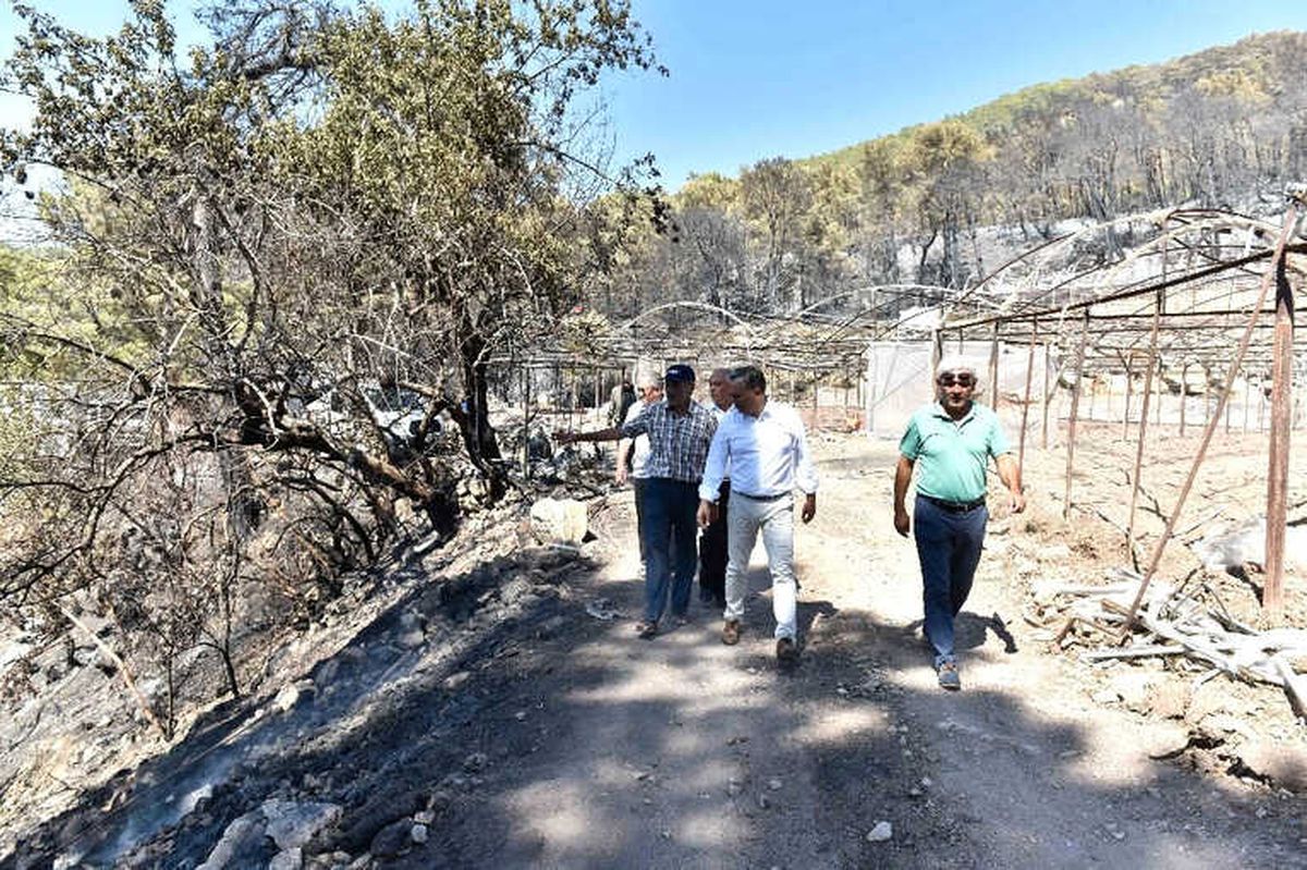 Başkan Uysal, Yangın Bölgesinde