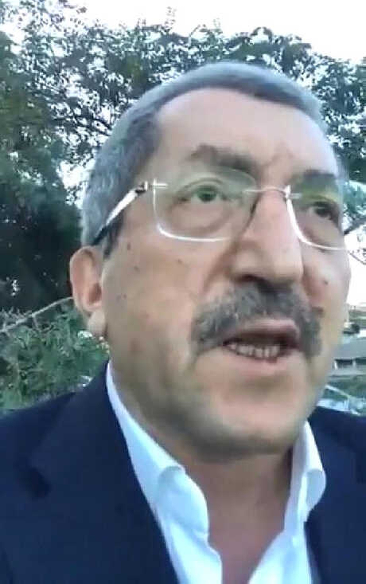 Belediye Başkanı Sosyal Medyadan Canlı Yayın Yapıp, Fabrikayı Şikayet Etti